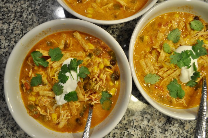 Slow Cooker Chicken Tortilla&nbsp;Soup
